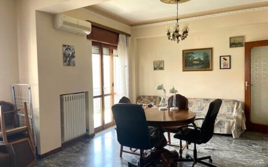 438/09 – Ultima camera singola per studente in ampio appartamento CATANZARO LIDO