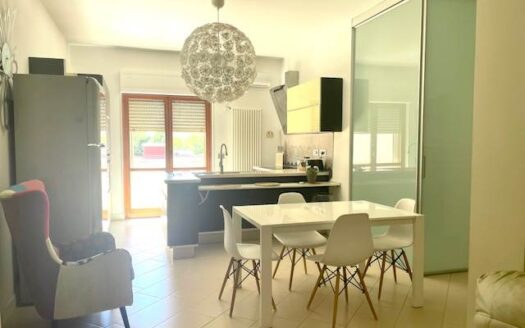 430/09 – Camere singole in appartamento ristrutturato CATANZARO LIDO