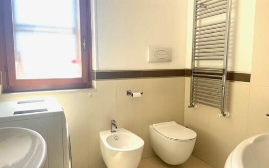 430/09 – Camere singole in appartamento ristrutturato CATANZARO LIDO