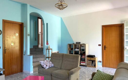1048/08 – VILLA AUTONOMA IN VENDITA A ROCCELLETTA ROCCELLETTA