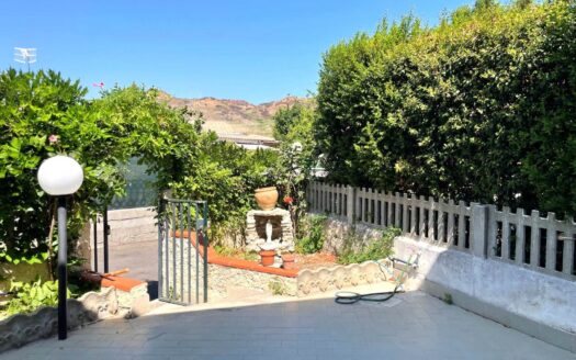 1047/08 – GRAZIOSA VILLA A SCHIERA IN VENDITA GEBIOLA
