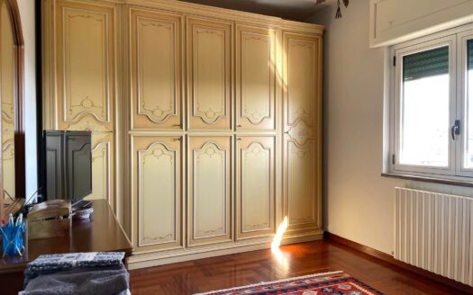 1030/08 – PRESTIGIOSA VILLA IN VENDITA SIANO
