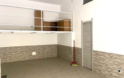 414/09 – Locale deposito in affitto CATANZARO LIDO