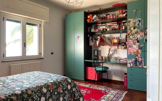 1030/08 – PRESTIGIOSA VILLA IN VENDITA SIANO