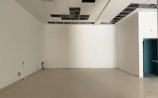 632/08 – LOCALE COMMERCIALE IN VENDITA CATANZARO SALA