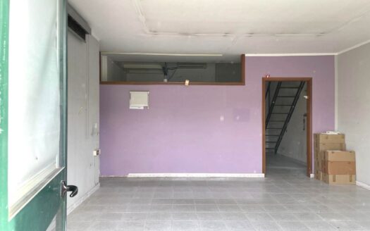 1032/08 – LOCALE COMMERCIALE IN VENDITA A CATANZARO LIDO CATANZARO LIDO