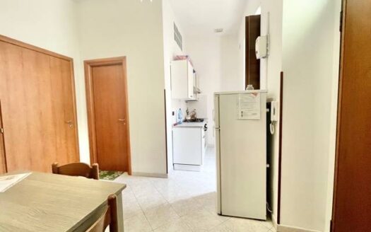 287/09 – Appartamento arredato in affitto CATANZARO LIDO