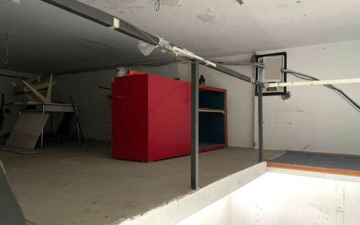 1032/08 – LOCALE COMMERCIALE IN VENDITA A CATANZARO LIDO CATANZARO LIDO