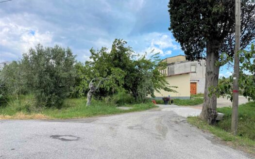 936/08 – RUSTICO CON TERRENO IN VENDITA A ROCCELLETTA ROCCELLETTA