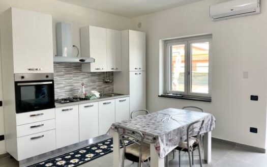 374/09 – Camere singole in villa ROCCELLETTA