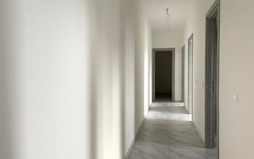 1028/08 – AMPIO E LUMINOSO APPARTAMENTO IN VENDITA CATANZARO LIDO