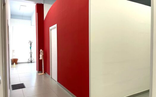 1036/08 – LOCALE COMMERCIALE IN VENDITA SQUILLACE LIDO