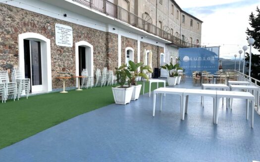 1039/08 – ESCLUSIVA OPPORTUNITA’ DI INVESTIMENTO: PRESTIGIOSO IMMOBILE COMMERCIALE VISTA MARE