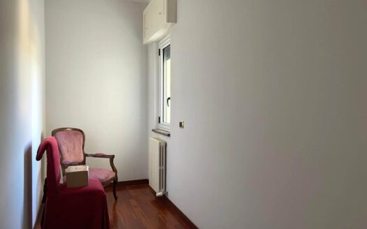 1030/08 – PRESTIGIOSA VILLA IN VENDITA SIANO
