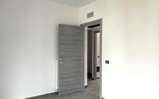 1037/08 – SPLENDIDA VILLA BIFAMILIARE DI NUOVA COSTRUZIONE SIGNORELLO