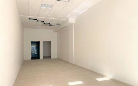 631/08 – LOCALE COMMERCIALE IN VENDITA CATANZARO SALA