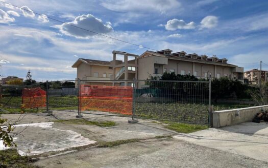 1019/08 – TERRENO EDIFICABILE IN VENDITA CATANZARO LIDO