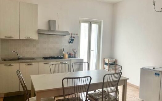 351/09 – Camere singole in appartamento arredato CATANZARO LIDO